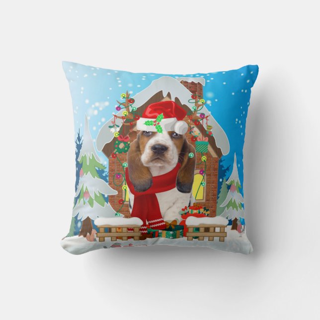 Coussin Basset Hound chien avec cadeaux de Noël (Recto)