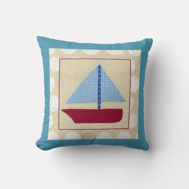 Coussin Bateau à voile pour enfants par Chariklia Zarris (Recto)