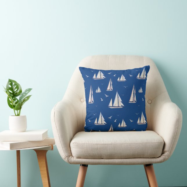 Coussin Bateaux à voile et mouettes en bleu (Chaise)