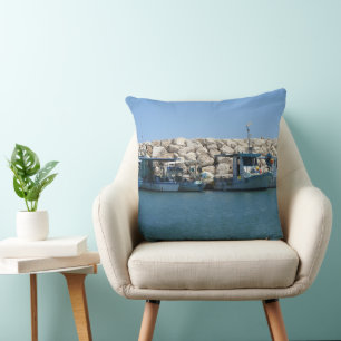 Coussin Bateaux de pêche méditerranéens en design de mer b