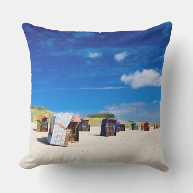 Coussin Beach chairs at the North Sea (Recto)