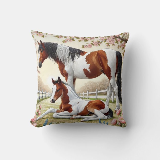 Coussin Beau cheval et poulain dans un verger en fleurs (Recto)