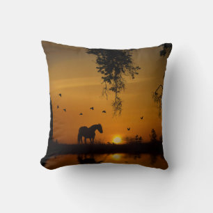 Coussin Beau coucher de soleil pour le cheval et le chêne