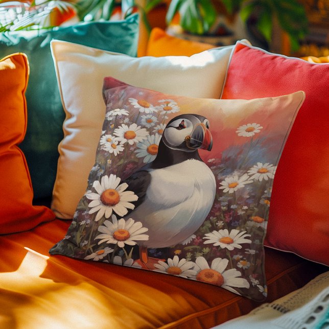 Coussin Beau Puffin Dans Le Champ Maisy (Créateur téléchargé)
