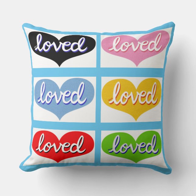 Coussin BEAUCOUP AIMÉ- Coeurs d'amour multicolores- garçon (Recto)