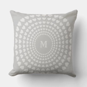 Coussin Beaux cercles de coeur argenté sur gris clair