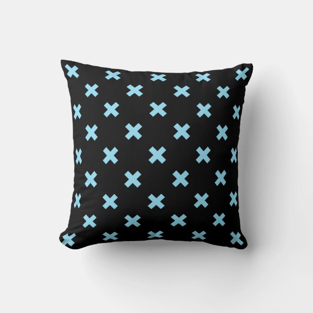 Coussin Bébé croix bleu coutures sur noir (Recto)