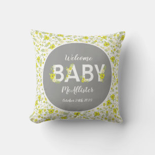 Coussin Bébé dans la douche en fleurs