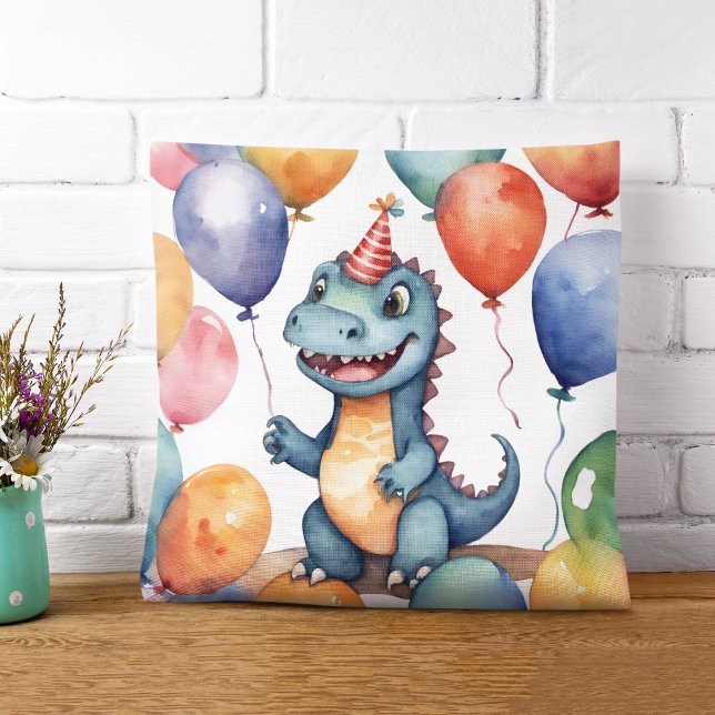 Coussin Bébé Dinosaur Anniversaire (Créateur téléchargé)
