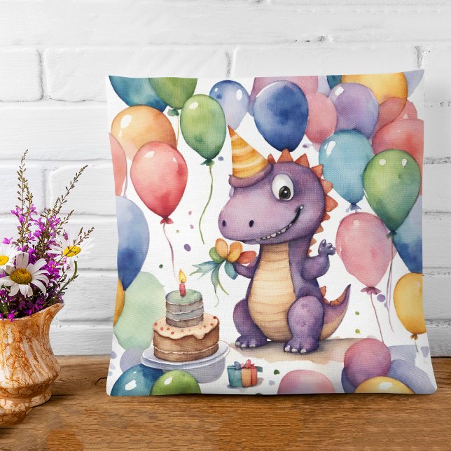 Coussin Bébé mignon Dinosaur Anniversaire (Créateur téléchargé)