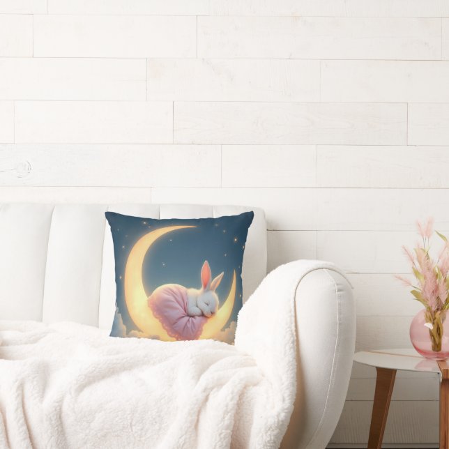 Coussin Bébé sur une lune de croissant (Canapé)