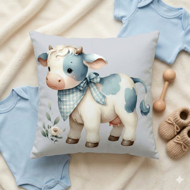 Coussin Bébé vache à carreaux bleus esthétique de ferme pa (Blue Gingham Baby Cow Pastel Farm Aesthetic Throw Pillow Mockup A)