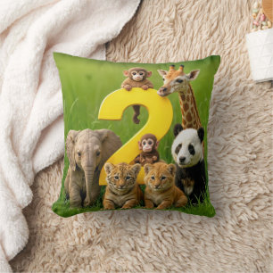 Coussin Bébés Animaux Sauvages Avec un Deux