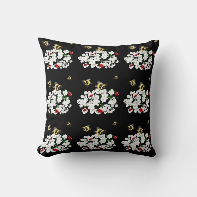 Coussin Bees ladybirds fleurs blanc noir Art par LeahG (Recto)