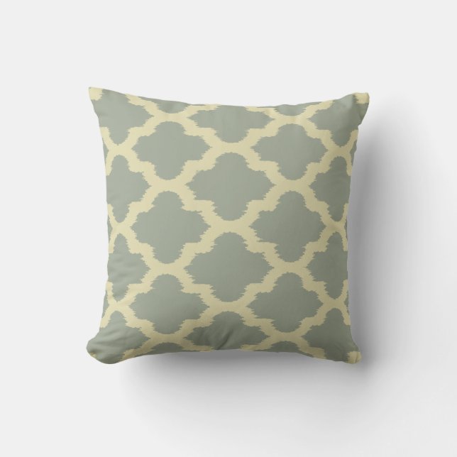 Coussin Beige & Sage Green Ikat Quatrefoil Motif (Recto)