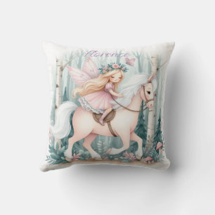Coussin Belle fille fée chevauchant dans une forêt enchant