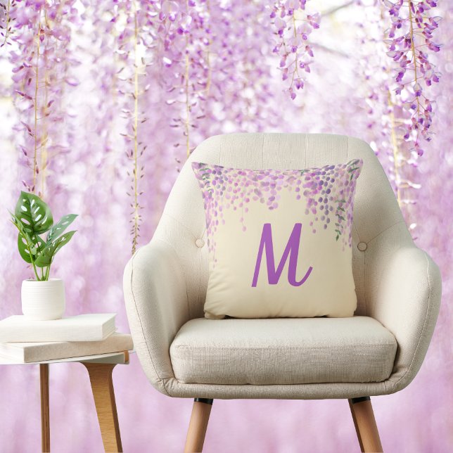 Coussin Belle glycine Abstraite violette sur Blush crémeux (Créateur téléchargé)