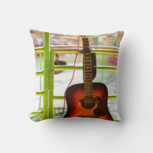 Coussin Belle guitare acoustique