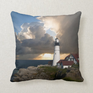 Coussin Belle lumière de phare et coucher de soleil oreill