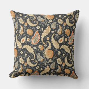 Coussin Belle Motif Paisley Design Sombre Et Coloré