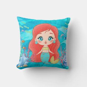 Coussin Belle sirène RED HAIR jouant dans la mer