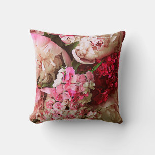 Coussin Belles fleurs d'été. Bouquet de pivoine rose et