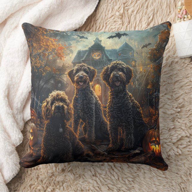 Coussin Bernedoodle Nuit d'Halloween Délice Canin (Couverture)