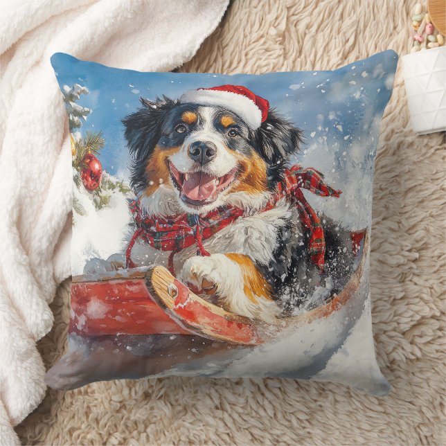 Coussin Bernese Mountain Dog en traîneau de Noël (Couverture)