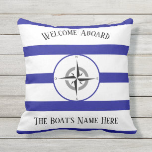 Coussin Bienvenue à bord des bateaux blancs Nom Bleu Strip