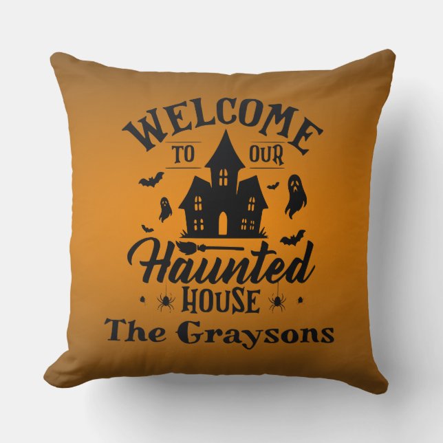 Coussin Bienvenue dans notre maison Halloween décoration e (Recto)
