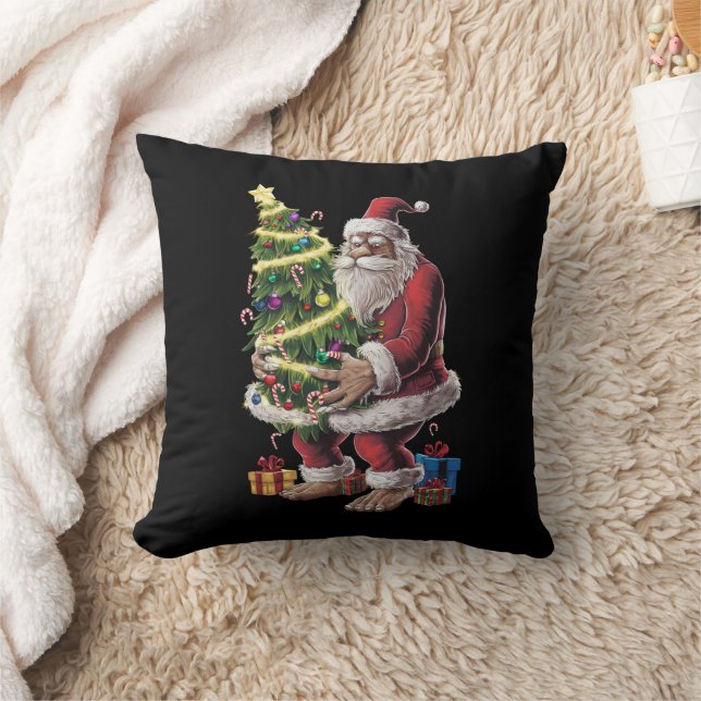Coussin Bigfoot Noël Arbre Lumières Noël Sasquatatch Amour (Couverture)