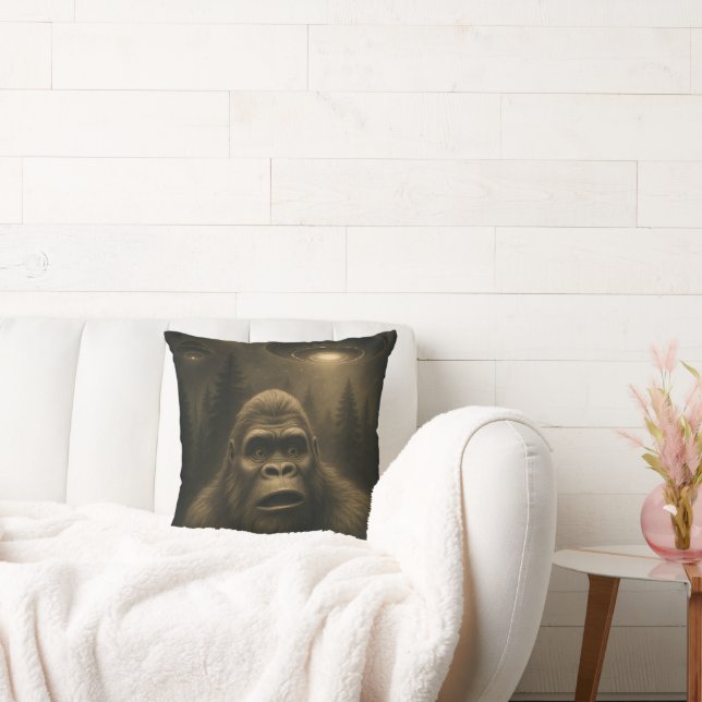 Coussin Bigfoot Sasquatch Alien UFO Funny (Canapé)