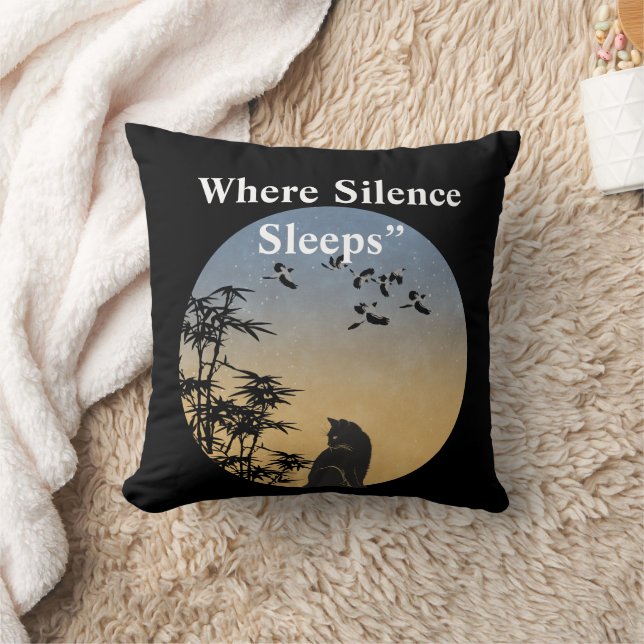Coussin Black Cat in Bamboo Forest Pillow | Japanese Zen A (Couverture)