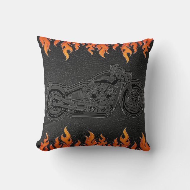 Coussin Black Leather Orange Flames (Recto)