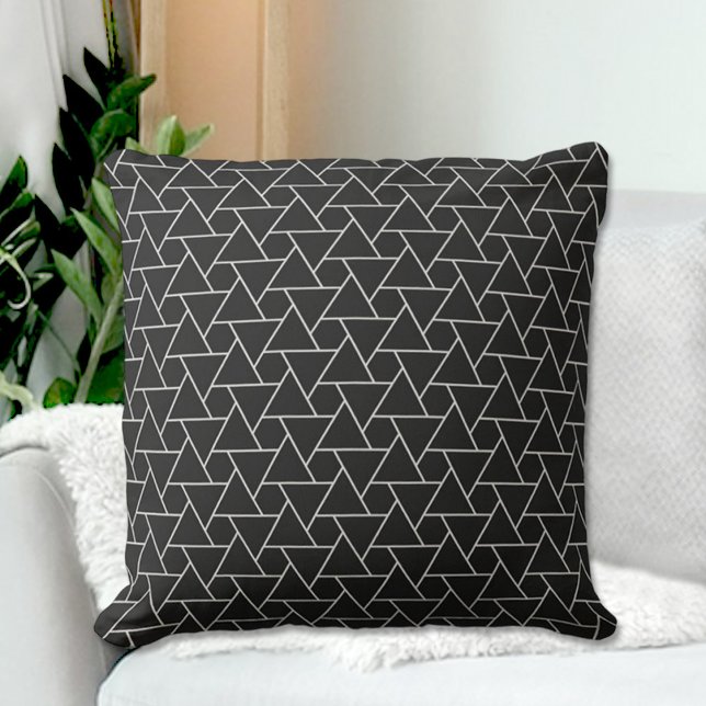 Coussin  Black Triangles Pattern Throw Pillow (Créateur téléchargé)