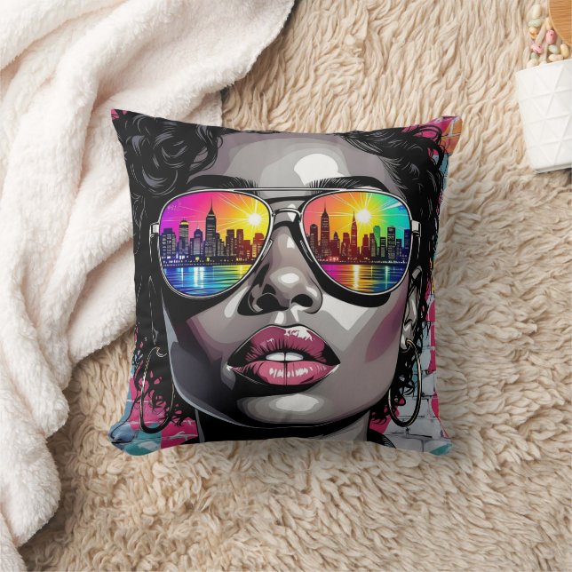 Coussin Black Women in Sunglasses in the City (Couverture)