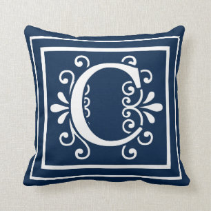 Coussin Blanc de bleu marine de monogramme de la lettre C