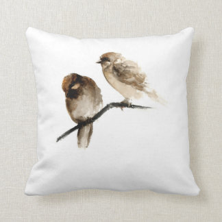 Coussin blanc d'oiseaux gris avec la conception de