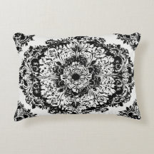 Coussin blanc floral noir