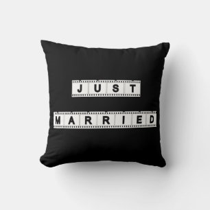 Coussin Blanc Noir Juste Marié