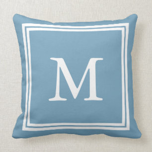 Coussin Blanc sur le monogramme bleu de double cadre de la