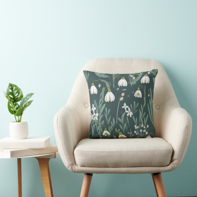 Coussin Blancs De Neige Fleurs Sur Vert (Chaise)