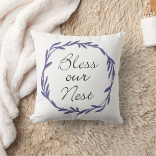 Coussin Bless Our Nest with Wreath Throw Pillow