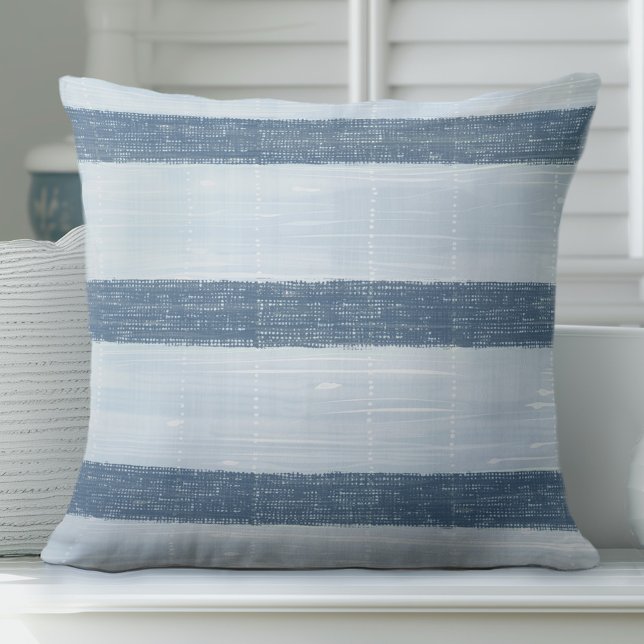 Coussin Bleu Barré - Grandes Tailles (Add Coastal Elegance to your living room with this blue decorative pillow with awning stripes.)