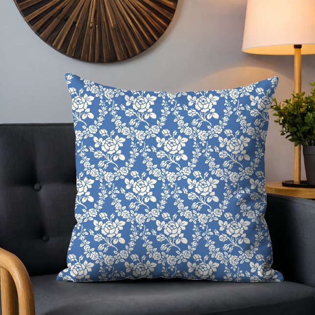 Coussin Bleu Blanc Floral Motif Botanique Chic (Créateur téléchargé)