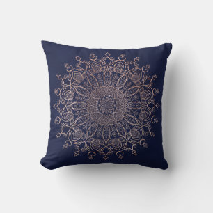 Coussin Bleu de la marine et Rose d'or Mandala Boho