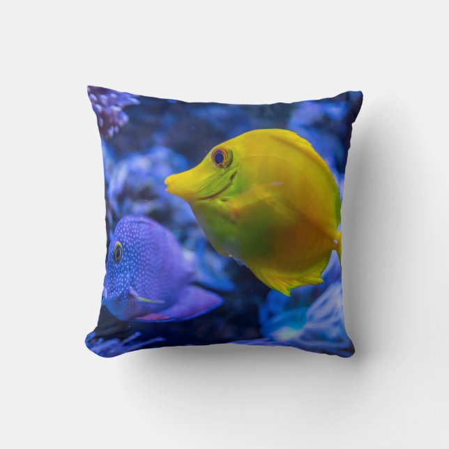 Coussin Bleu Et Jaune Deux Beaux Poissons (Recto)