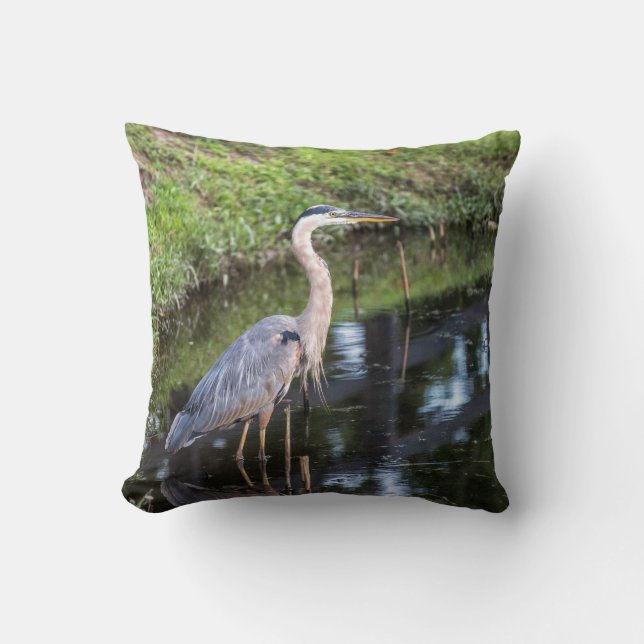 Coussin Bleu Heron Wading dans l'eau (Recto)