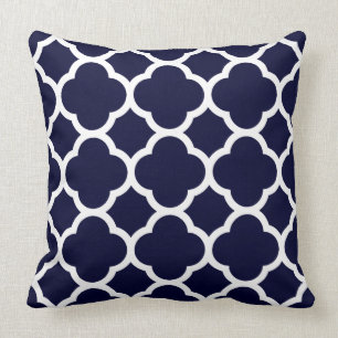 Coussin Bleu marine et motif à quatre feuilles blanc