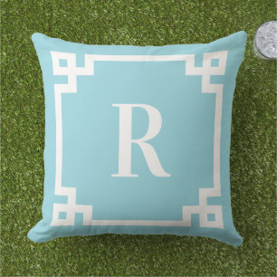 Coussin Bleu œuf de Robin et bordure à clé grecque blanche